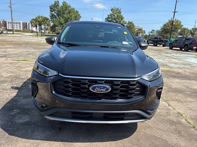 2025 Ford Escape ST-LINE SUV Slide 6
