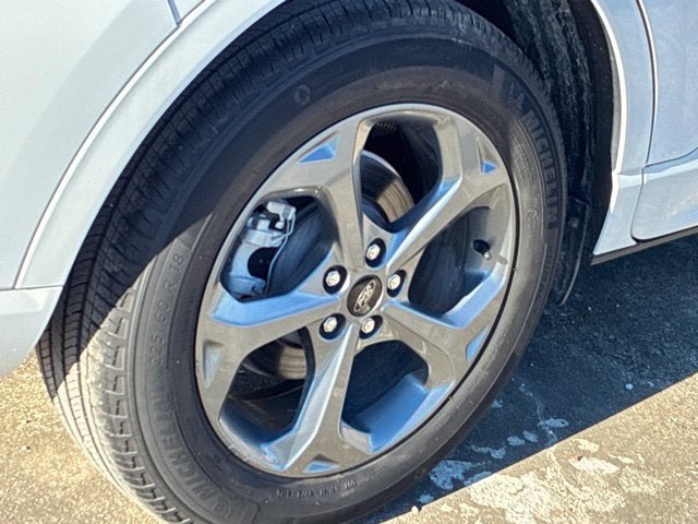 2023 Ford Escape ST-LINE SUV Slide 13