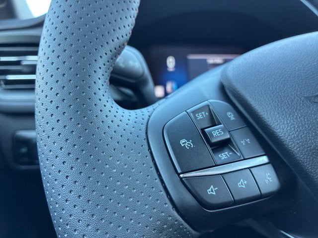 2023 Ford Escape ST-LINE SUV Slide 25