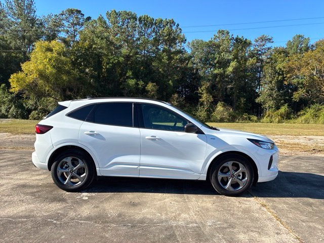 2023 Ford Escape ST-LINE SUV Slide