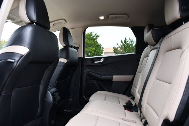 2020 Ford Escape SEL SUV Slide 20