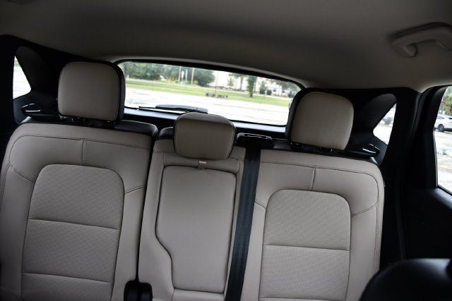 2020 Ford Escape SEL SUV Slide 32