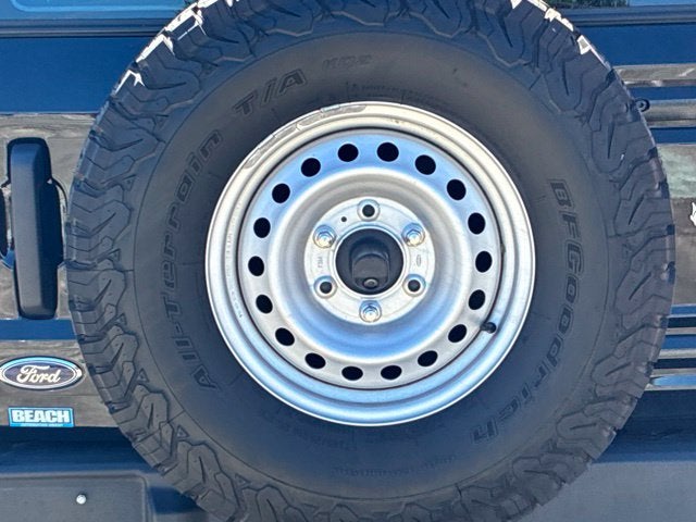 2023 Ford Bronco BASE Convertible Slide 12