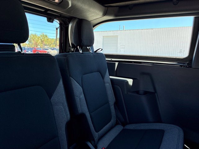 2023 Ford Bronco BASE Convertible Slide 20
