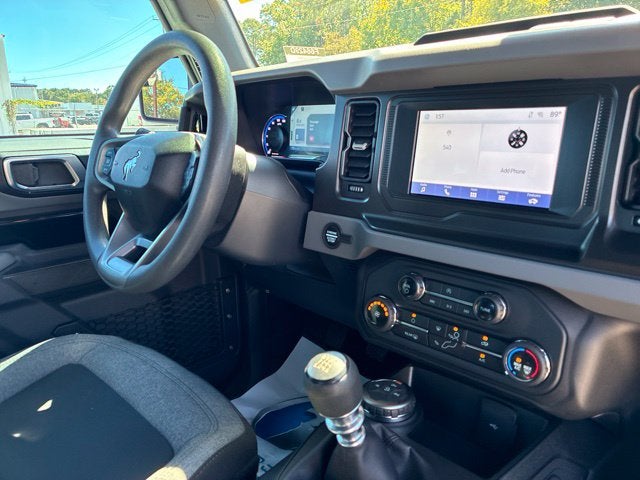 2023 Ford Bronco BASE Convertible Slide 21