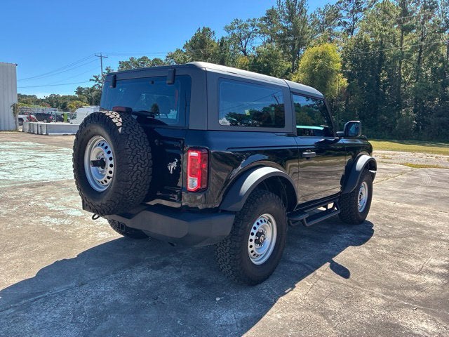 2023 Ford Bronco BASE Convertible Slide 1