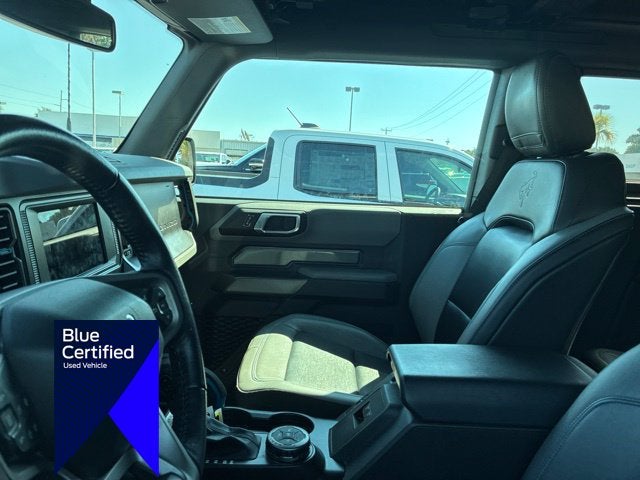 2022 Ford Bronco BLACK DIAMOND Convertible Slide 3