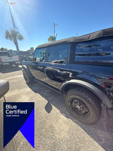 2023 Ford Bronco BLACK DIAMOND Convertible Slide 6