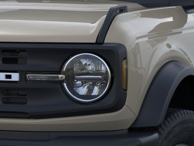2025 Ford Bronco BASE Convertible Slide 18