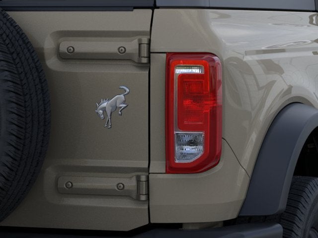 2025 Ford Bronco BASE Convertible Slide 21