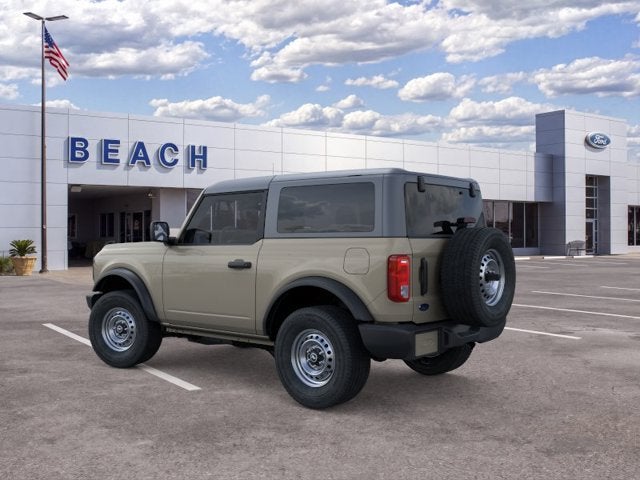 2025 Ford Bronco BASE Convertible Slide 2