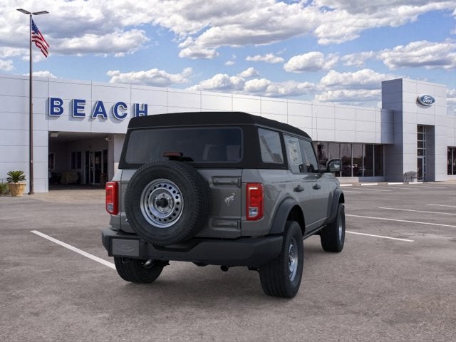 2025 Ford Bronco BASE Convertible Slide 7