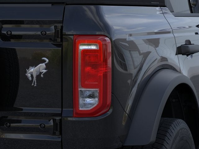 2025 Ford Bronco BASE Convertible Slide 21
