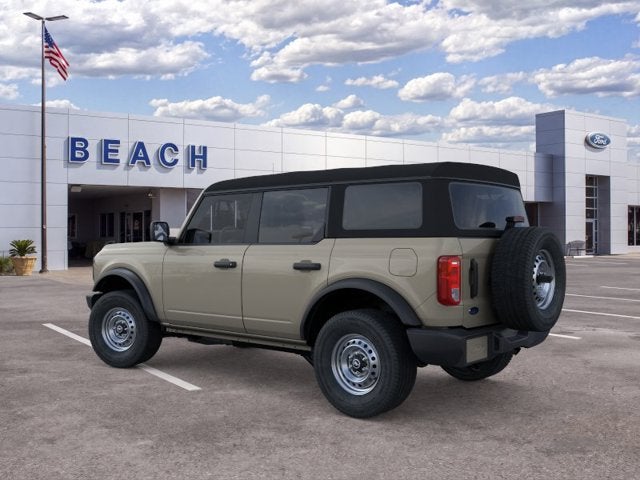 2025 Ford Bronco BASE Convertible Slide 2