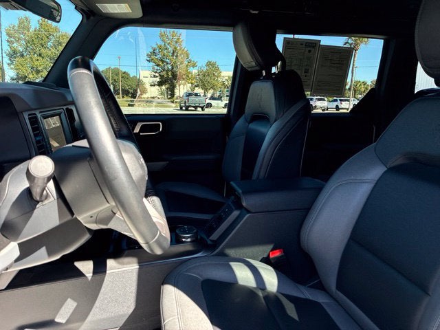 2023 Ford Bronco BLACK DIAMOND Convertible Slide 23