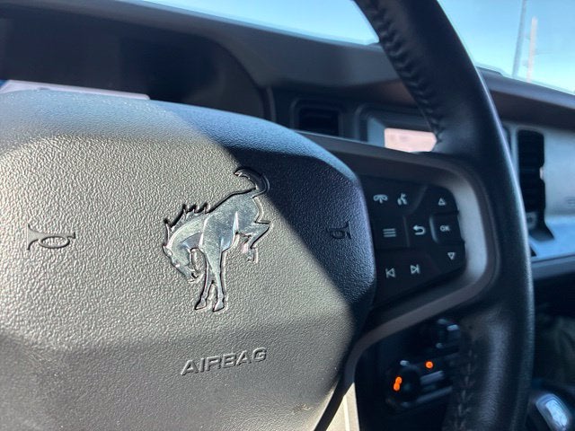 2023 Ford Bronco BLACK DIAMOND Convertible Slide 30