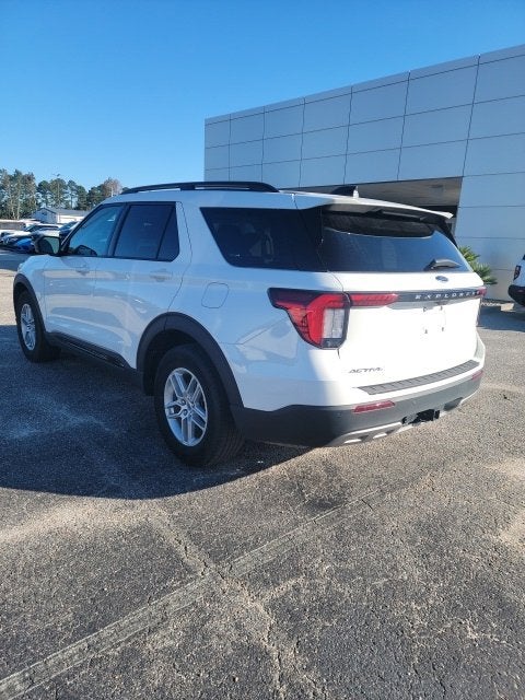 2026 Ford Explorer ACTIVE SUV Slide 8