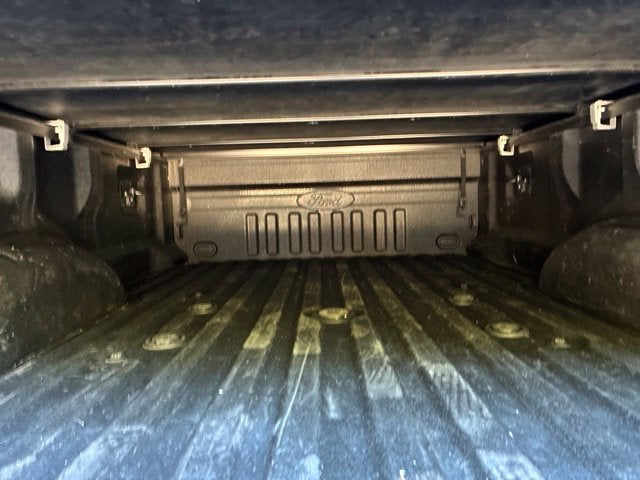 2023 Ford F-250SD KING RANCH Crew Cab Pickup Slide 17