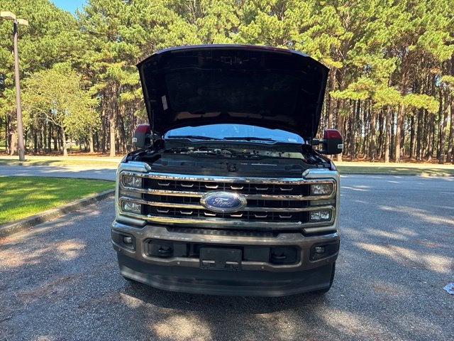 2023 Ford F-250SD KING RANCH Crew Cab Pickup Slide 19