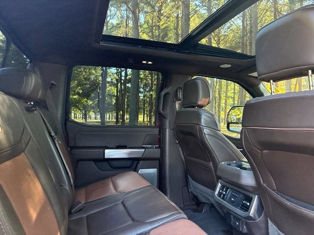 2023 Ford F-250SD KING RANCH Crew Cab Pickup Slide 20