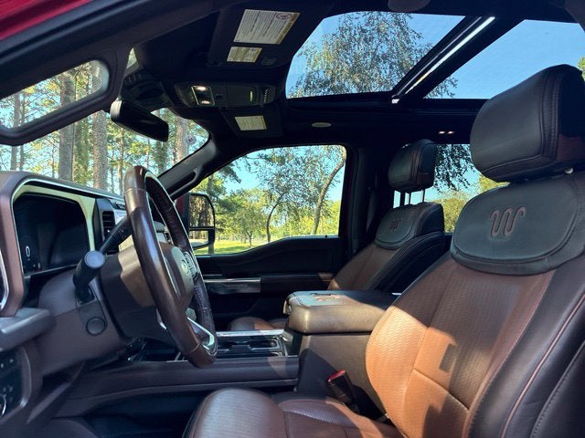 2023 Ford F-250SD KING RANCH Crew Cab Pickup Slide 23