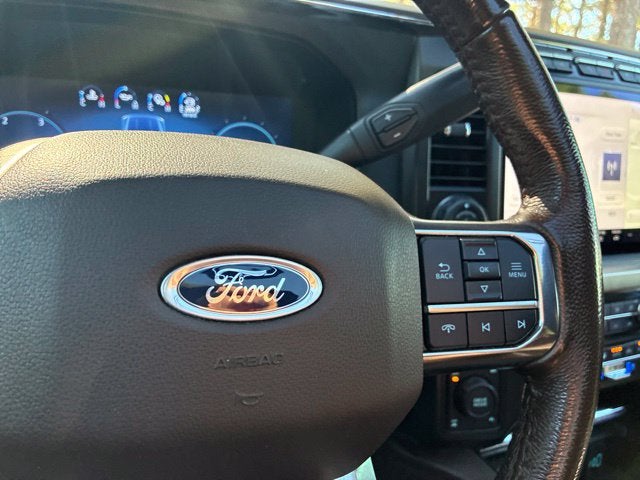 2023 Ford F-250SD KING RANCH Crew Cab Pickup Slide 27