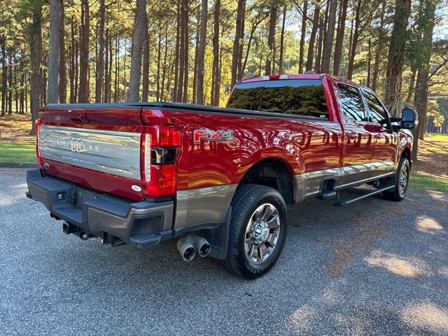 2023 Ford F-250SD KING RANCH Crew Cab Pickup Slide 2