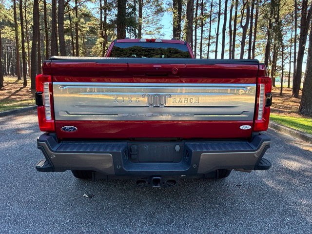 2023 Ford F-250SD KING RANCH Crew Cab Pickup Slide 2