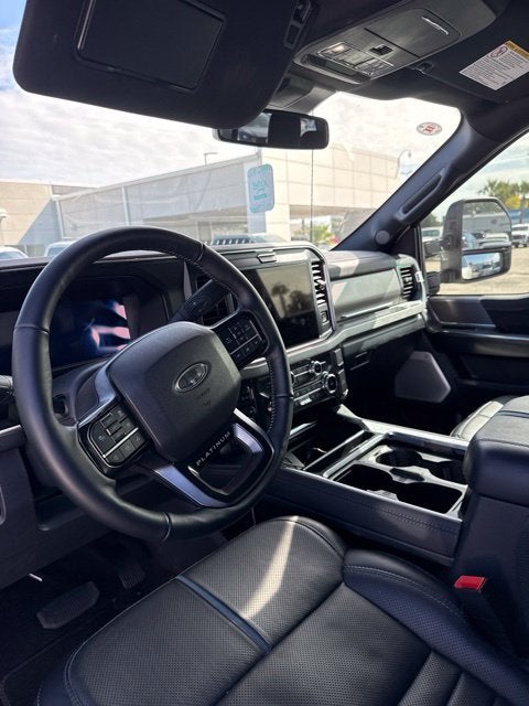 2026 Ford F-250SD PLATINUM Crew Cab Pickup Slide 13
