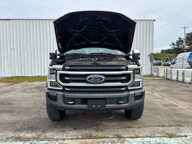 2022 Ford F-250SD PLATINUM Crew Cab Pickup Slide 17