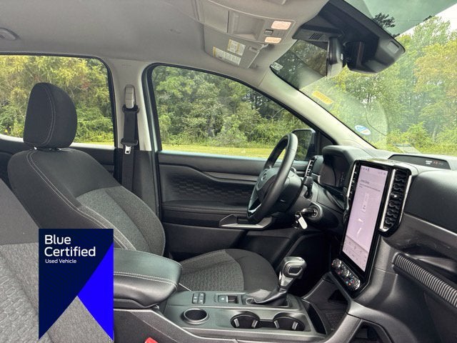 2024 Ford Ranger XLT Crew Cab Pickup Slide 19