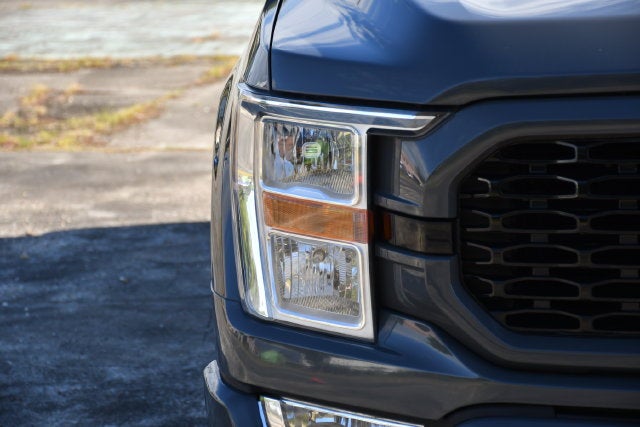2021 Ford F-150 XL Crew Cab Pickup Slide 8