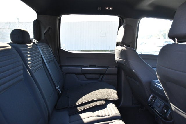 2021 Ford F-150 XL Crew Cab Pickup Slide 23