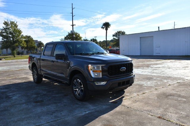 2021 Ford F-150 XL Crew Cab Pickup Slide 0