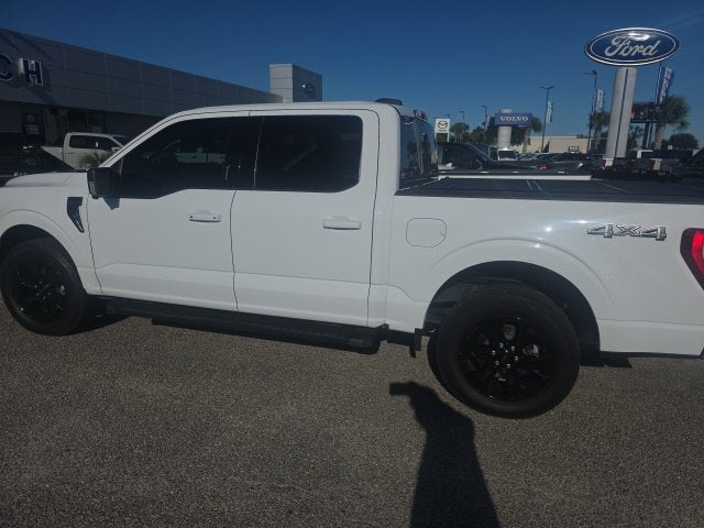 2022 Ford F-150 XLT Crew Cab Pickup Slide 8