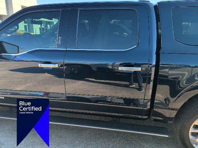 2022 Ford F-150 LIMITED Crew Cab Pickup Slide 7