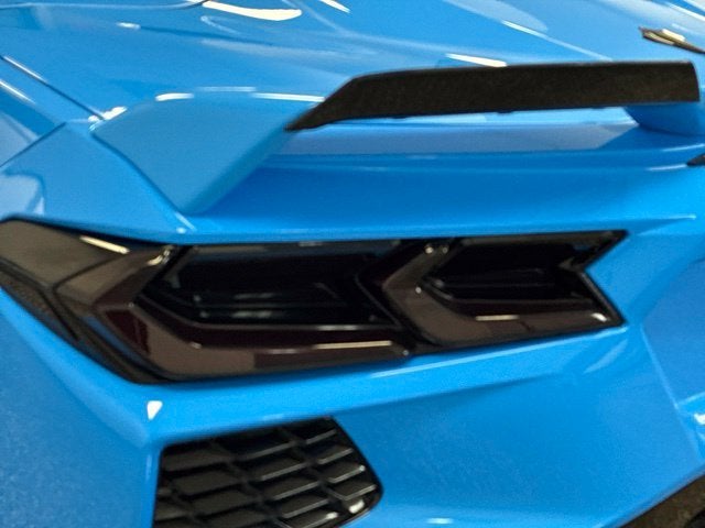 2022 Chevrolet Corvette STINGRAY 3LT Convertible Slide 12