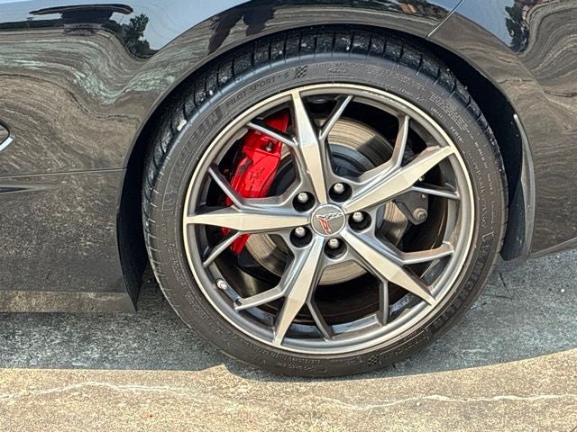 2023 Chevrolet Corvette STINGRAY 3LT Convertible Slide 12