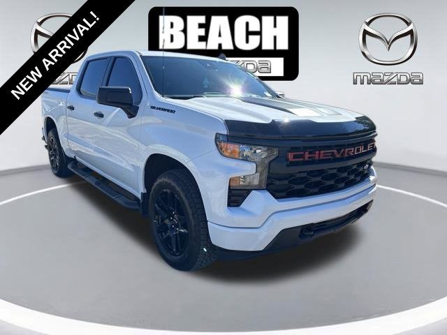 Summit White 2023 Chevrolet Silverado 1500 CUSTOM Crew Cab Pickup Raleigh NC