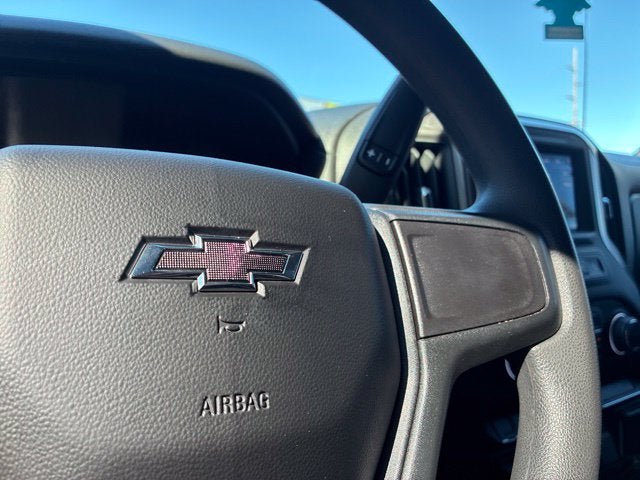 2023 Chevrolet Silverado 1500 CUSTOM Crew Cab Pickup Slide 28