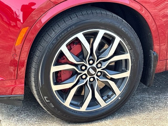 2023 Cadillac XT6 SPORT SUV Slide 11
