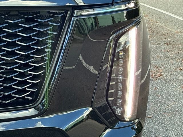 2025 Cadillac Escalade ESV V-SERIES SUV Slide 9