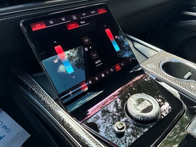 2025 Cadillac Escalade ESV V-SERIES SUV Slide 34