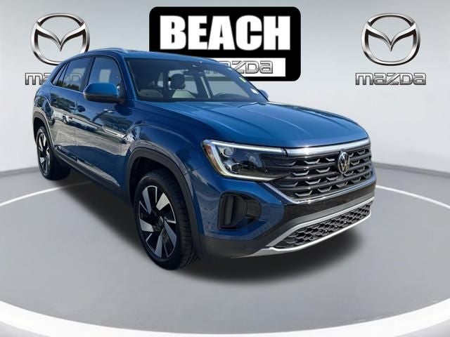 Kingfisher Blue Metallic 2.0T SE w/Technology Gasoline FWD 8-Speed Automatic with Tiptronic 2025 Volkswagen Atlas Cross Sport 2.0T SE W/TECHNOLOGY SUV