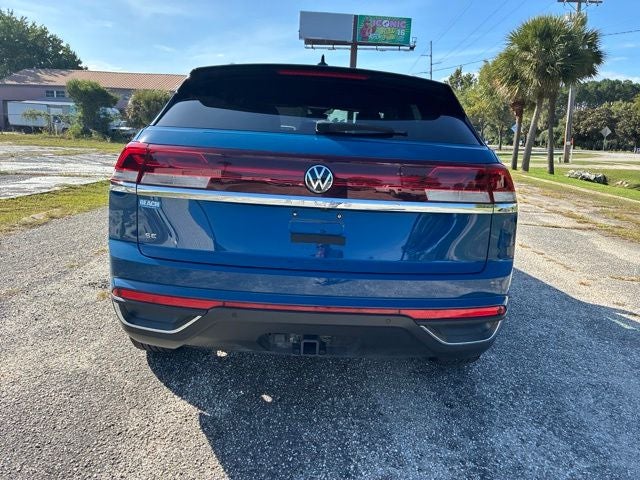 2025 Volkswagen Atlas Cross Sport 2.0T SE W/TECHNOLOGY SUV Slide 3