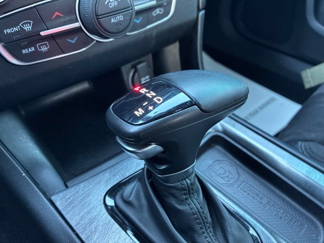 2023 Dodge Charger R/T 4dr Car Slide 31