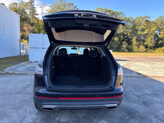 2021 Lincoln Nautilus STANDARD SUV Slide 17