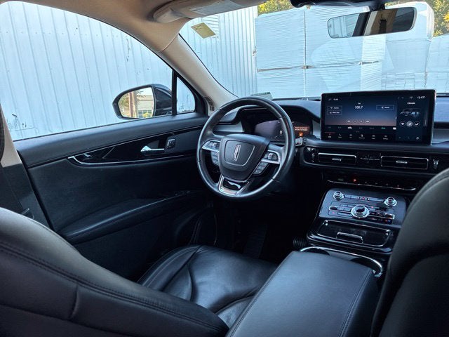 2021 Lincoln Nautilus STANDARD SUV Slide 23