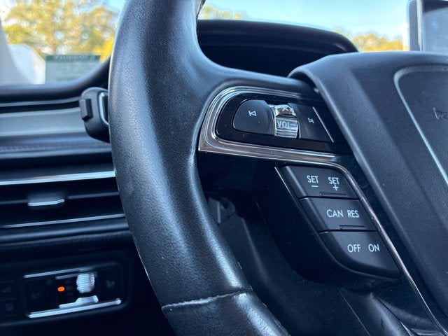 2021 Lincoln Nautilus STANDARD SUV Slide 26