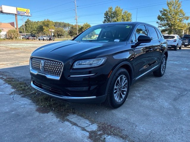 2021 Lincoln Nautilus STANDARD SUV Slide 7